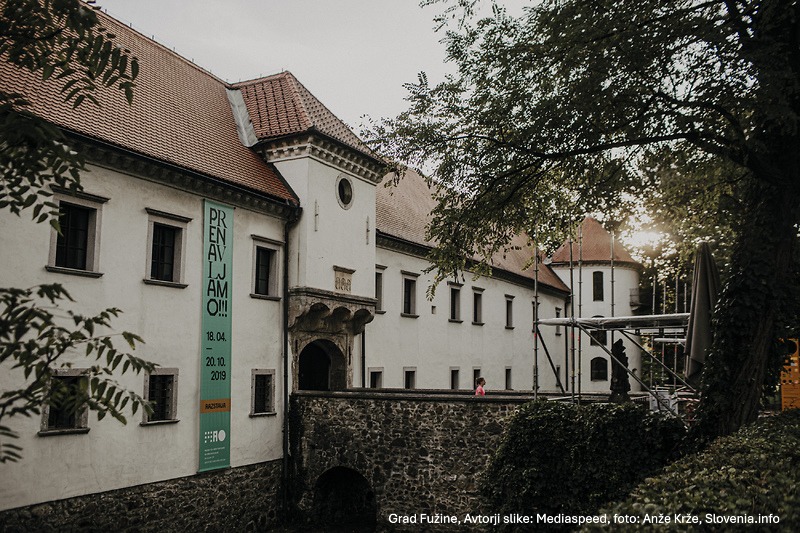 F014659-10_ljubljana_in_osrednja_slovenija_fuzinski_grad_1-photo-s